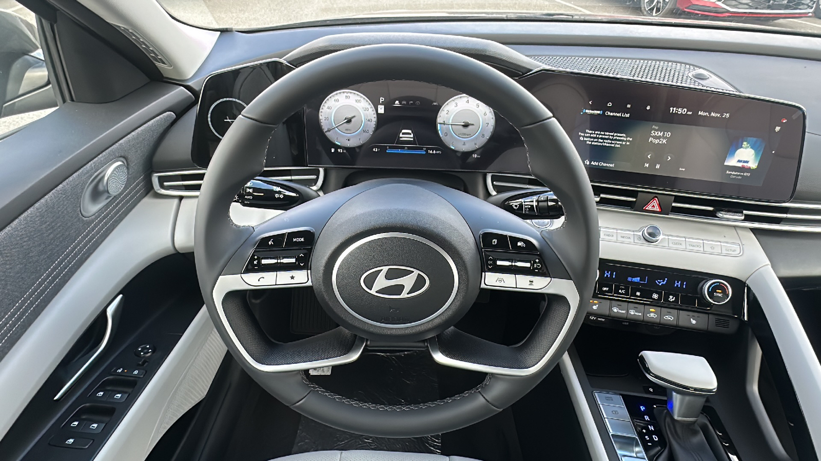 2025 Hyundai Elantra Limited 15