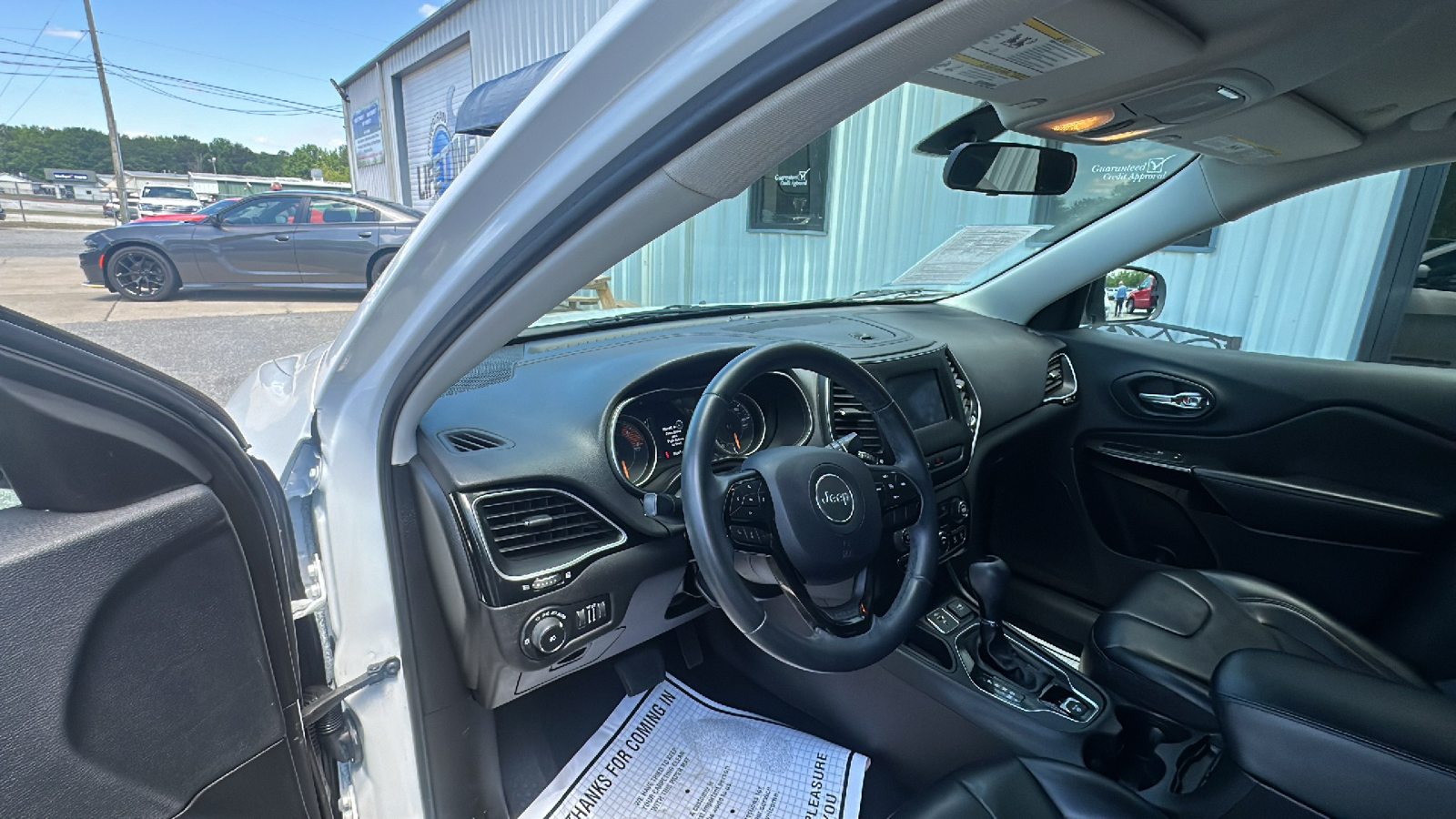 2019 Jeep Cherokee Latitude Plus 9