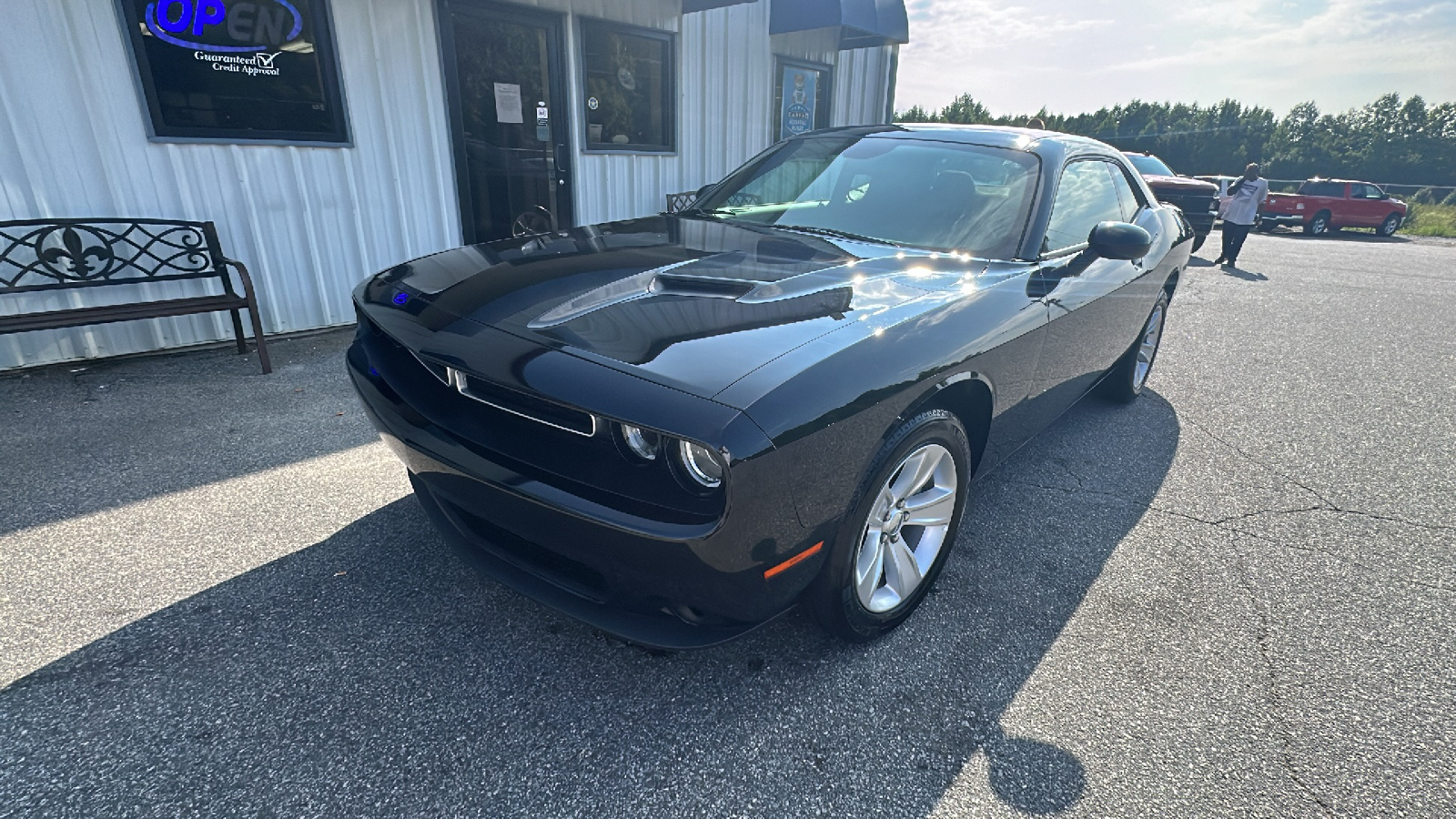 2023 Dodge Challenger SXT 2