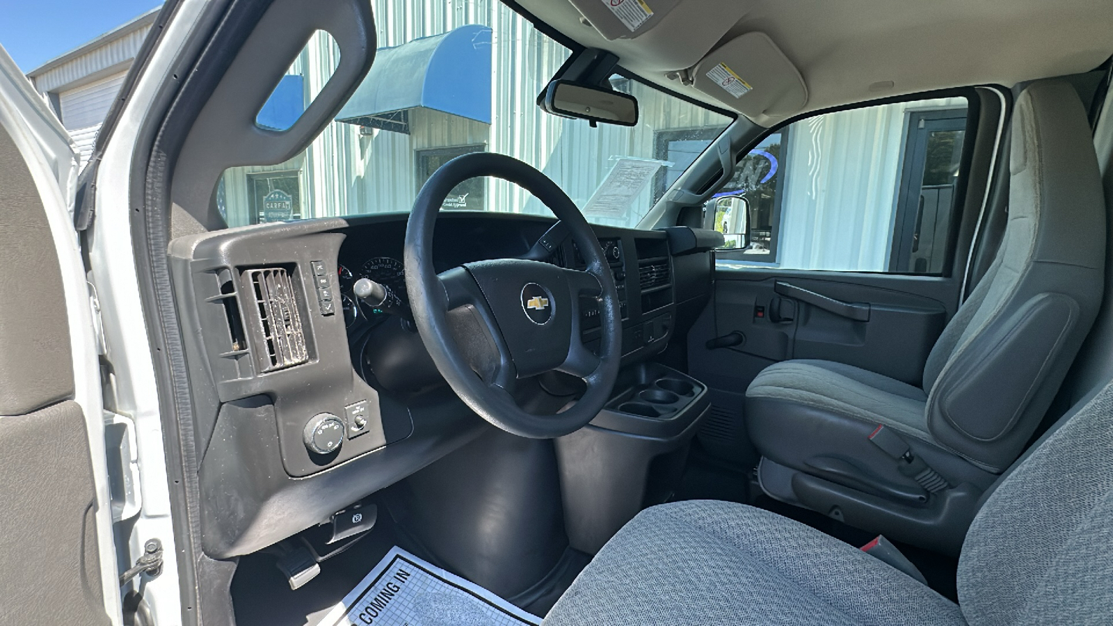 2019 Chevrolet Commercial Vans Express 3500 9