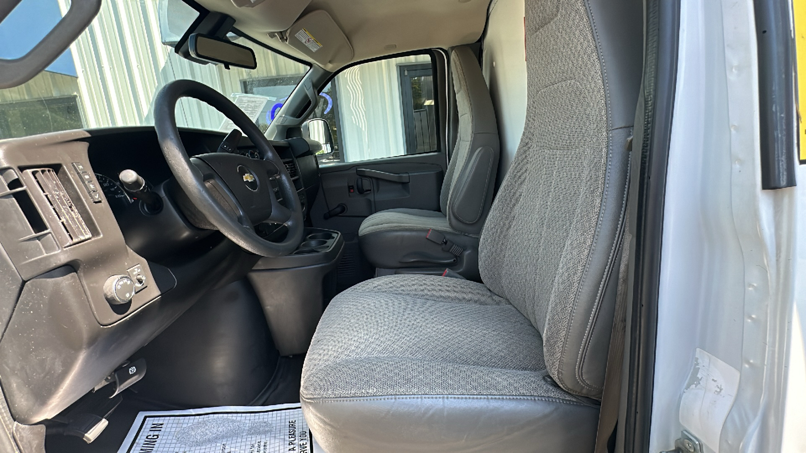 2019 Chevrolet Commercial Vans Express 3500 10