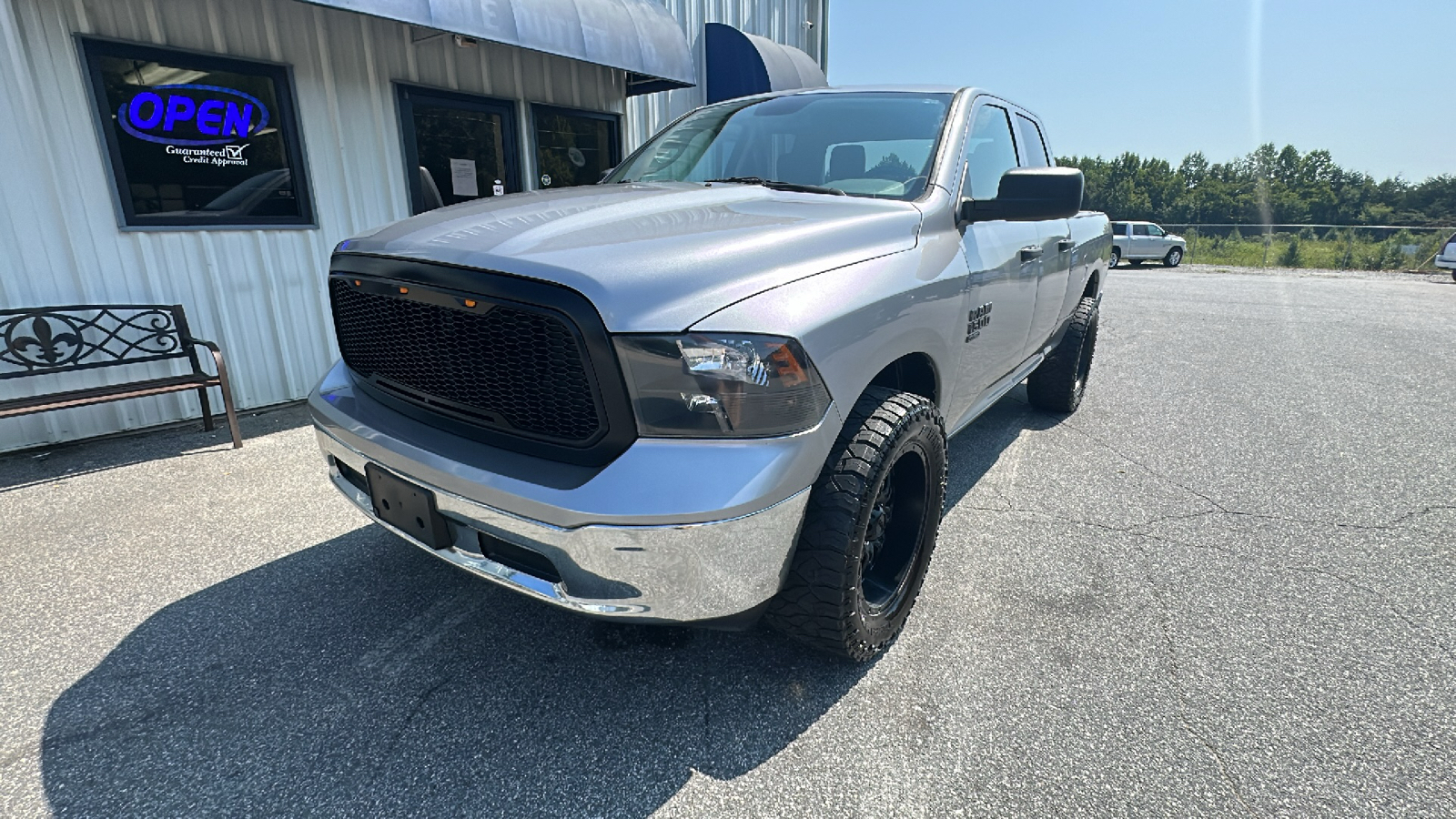 2019 Ram 1500 DS Tradesman 2