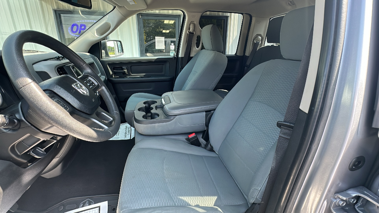 2019 Ram 1500 DS Tradesman 10