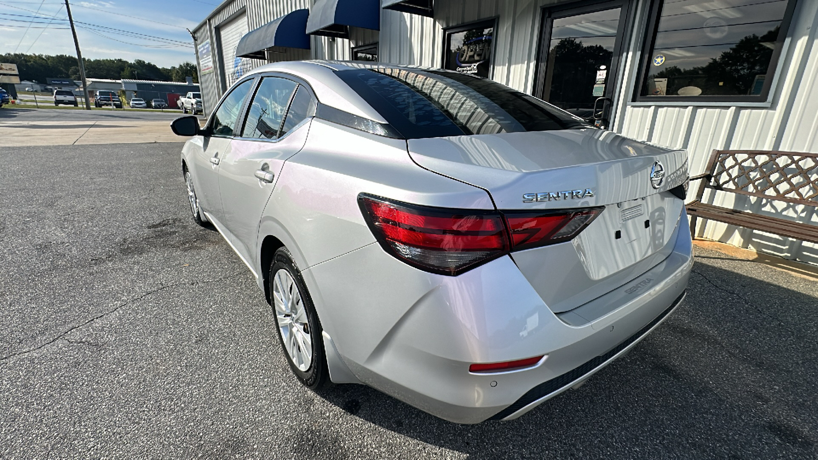 2020 Nissan Sentra S 7