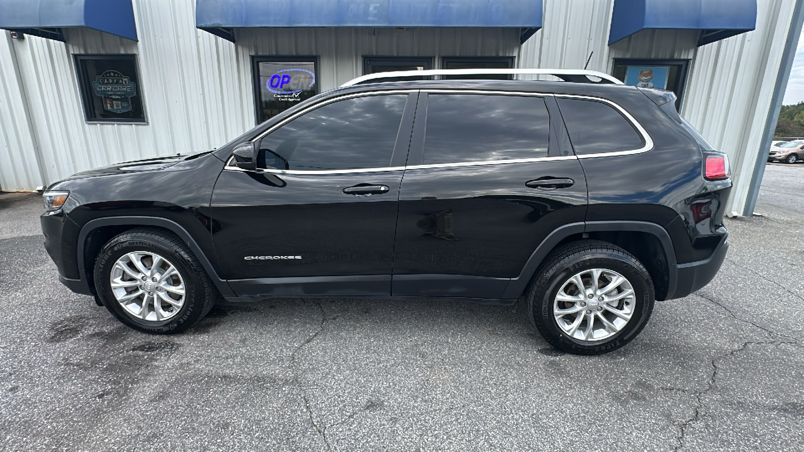 2019 Jeep Cherokee Latitude 1