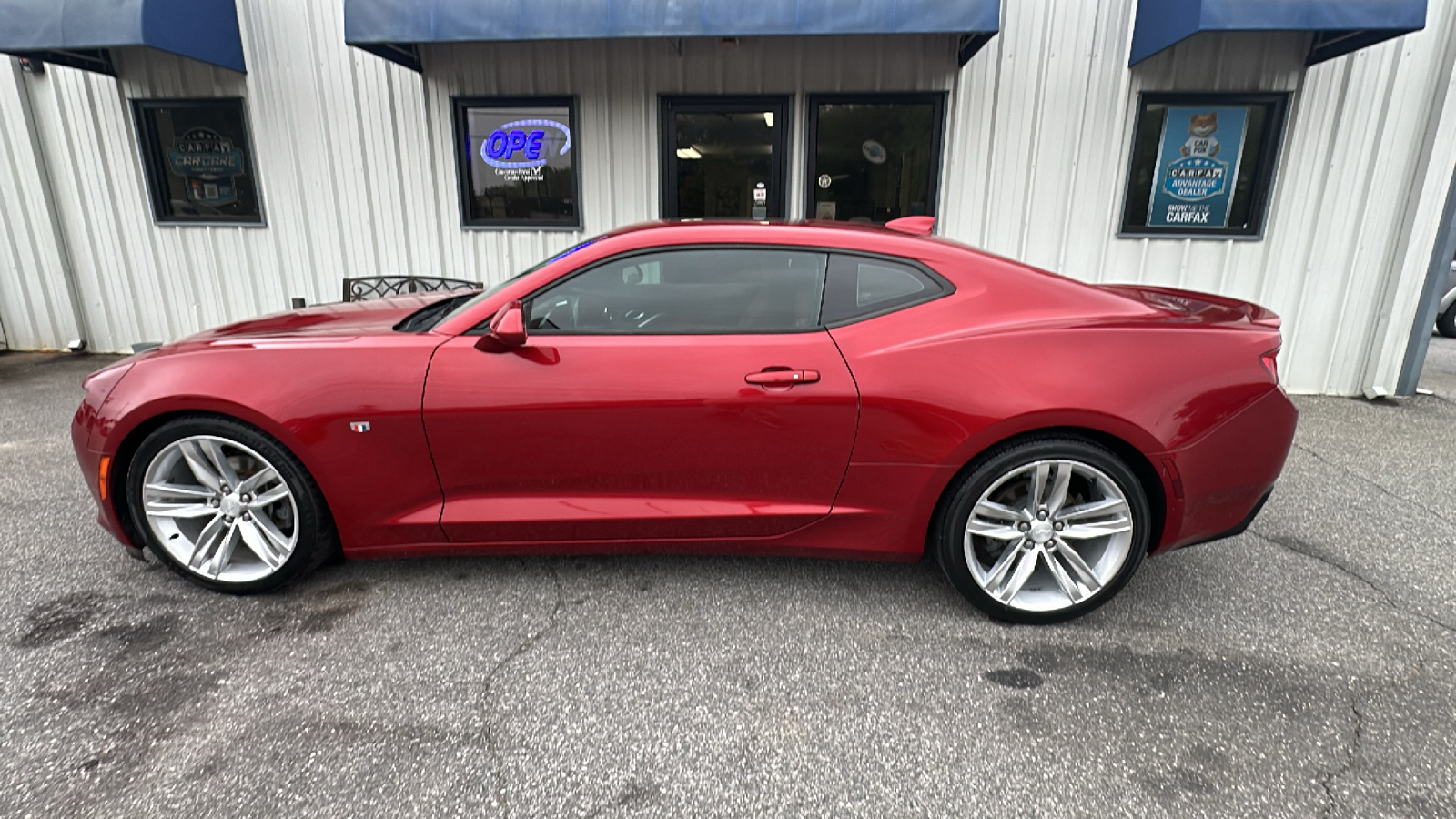 2017 Chevrolet Camaro 2LT 1