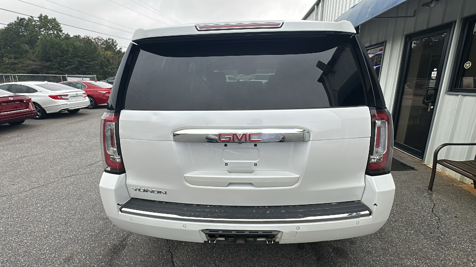 2016 GMC Yukon Denali 6