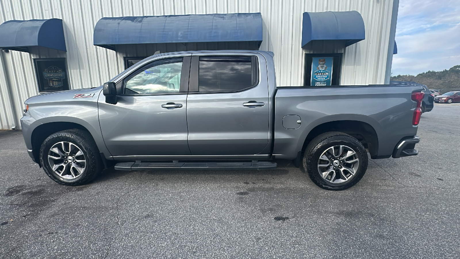 2021 Chevrolet Silverado 1500 RST 1