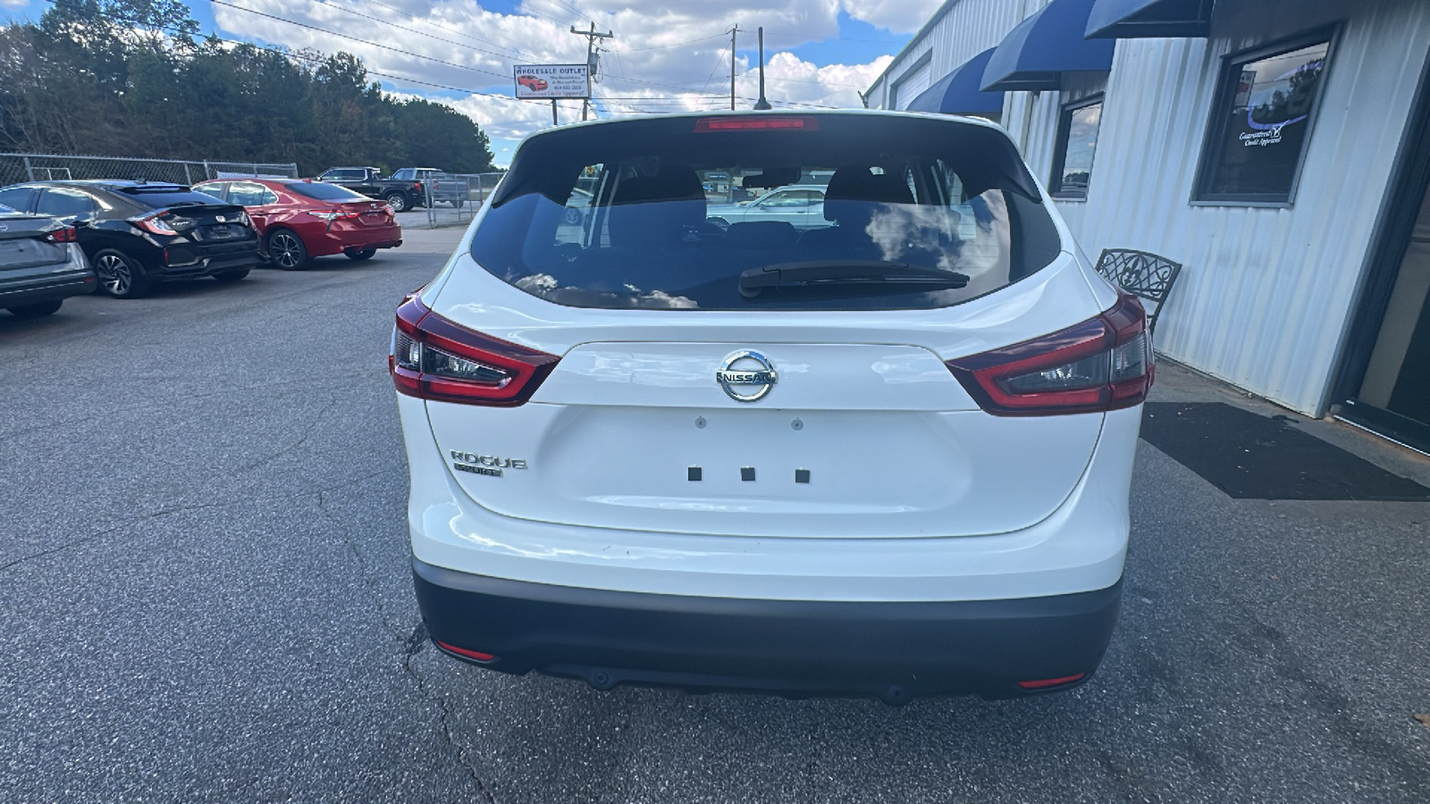 2022 Nissan Rogue Sport S 6