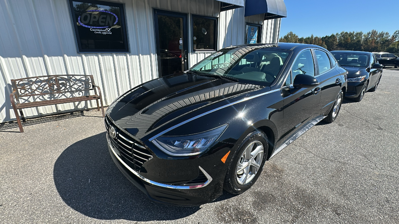 2023 Hyundai Sonata SE 2