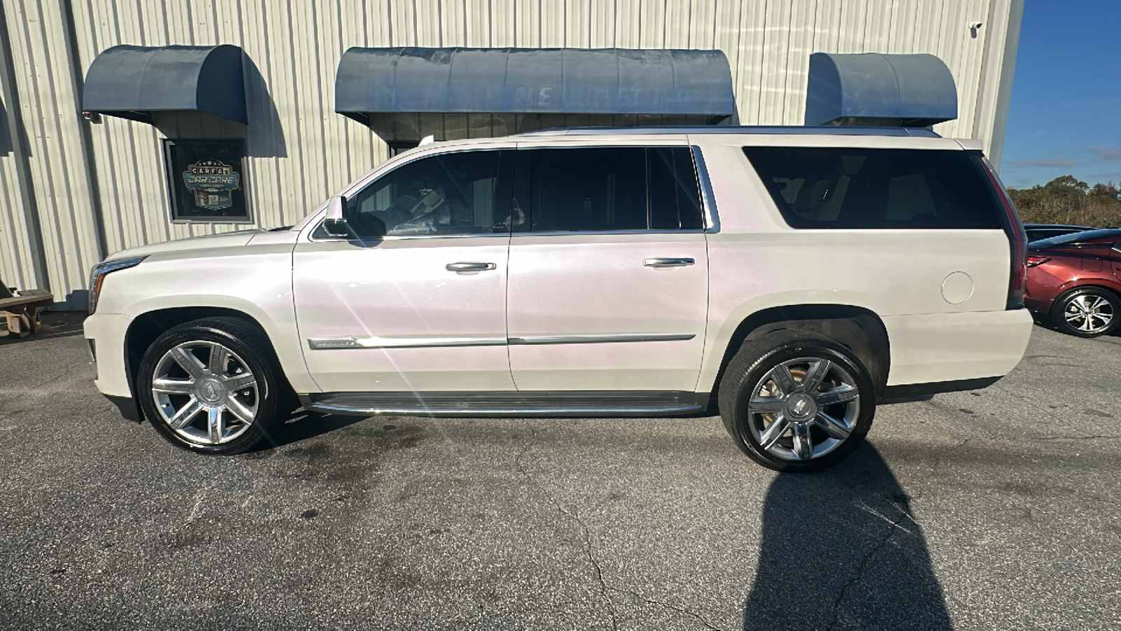 2016 Cadillac Escalade ESV Luxury 1