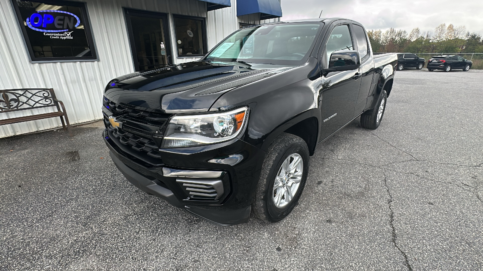 2021 Chevrolet Colorado LT 2