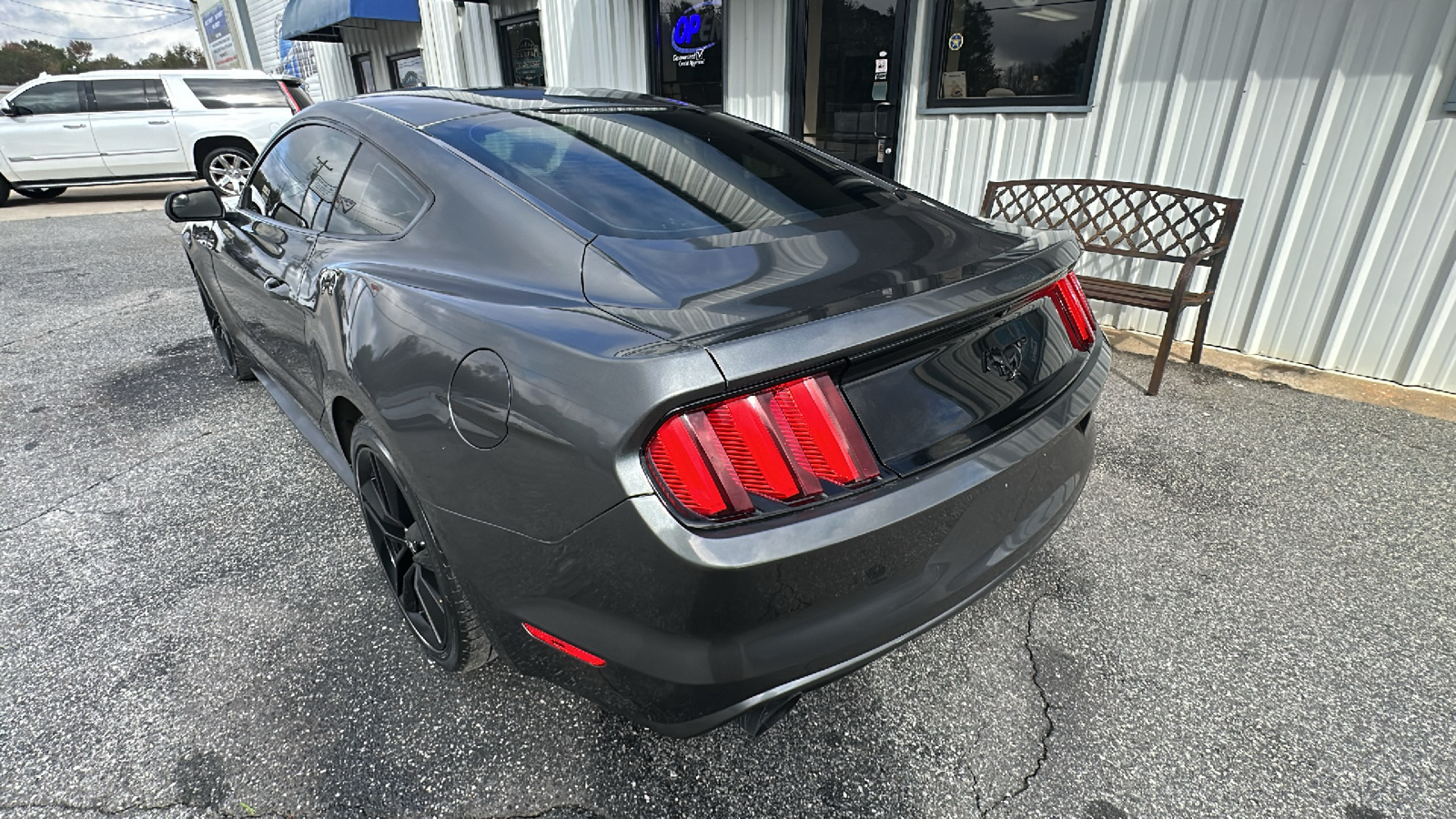 2017 Ford Mustang ECO Premium 7