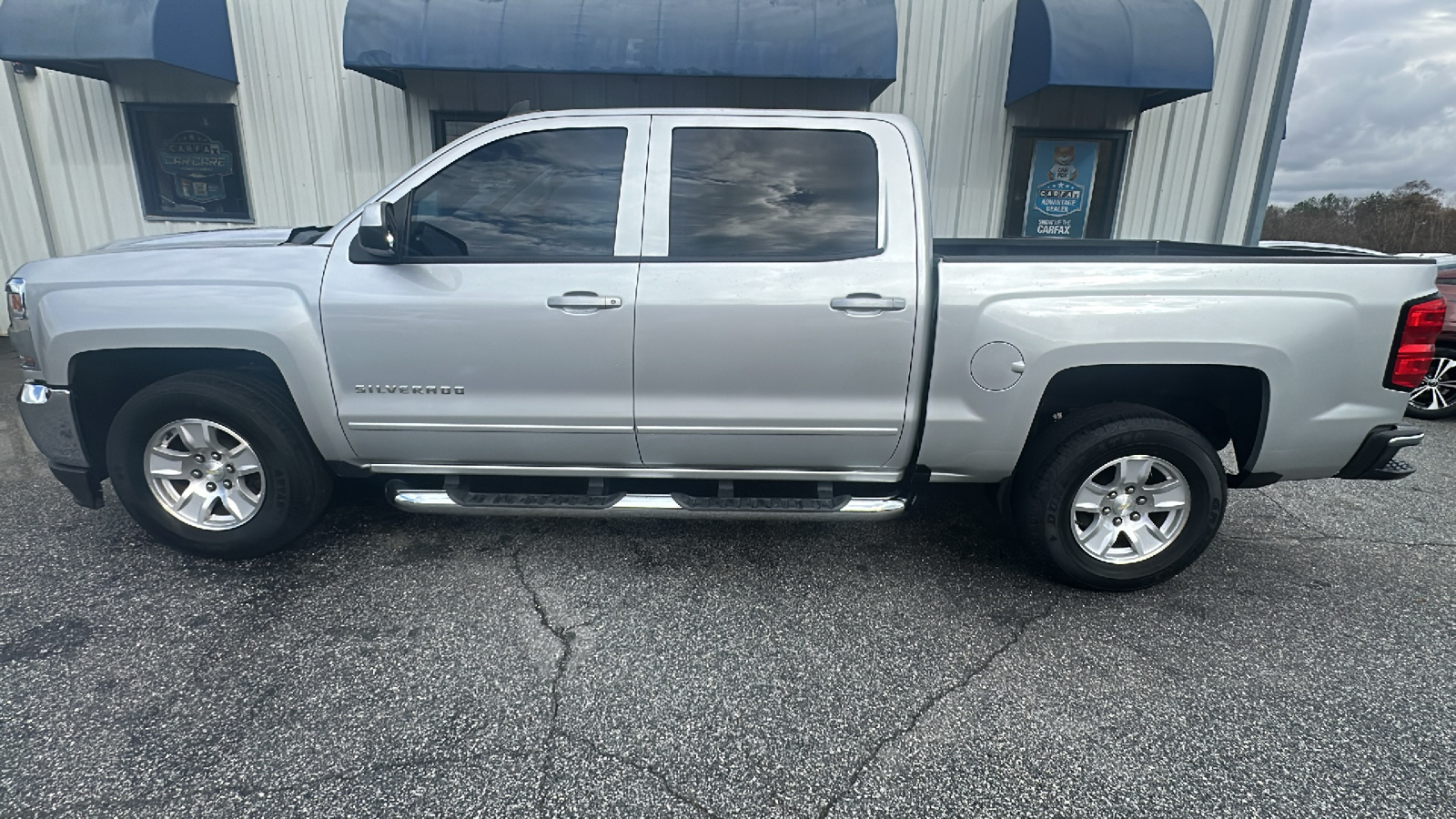 2018 Chevrolet Silverado 1500 LT 1