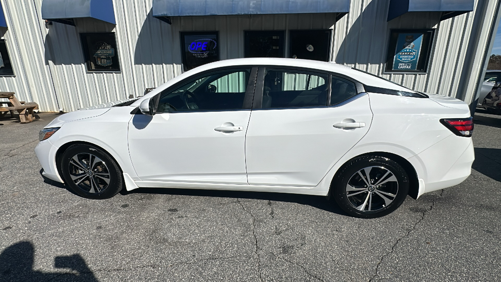 2020 Nissan Sentra SV 1