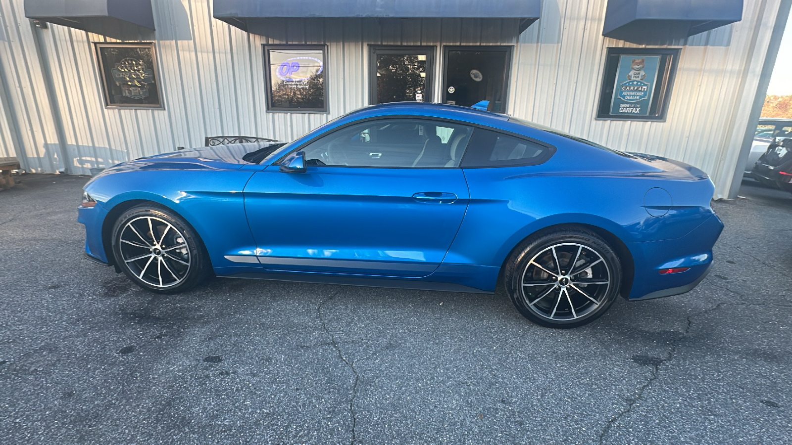 2021 Ford Mustang ECO Premium 1