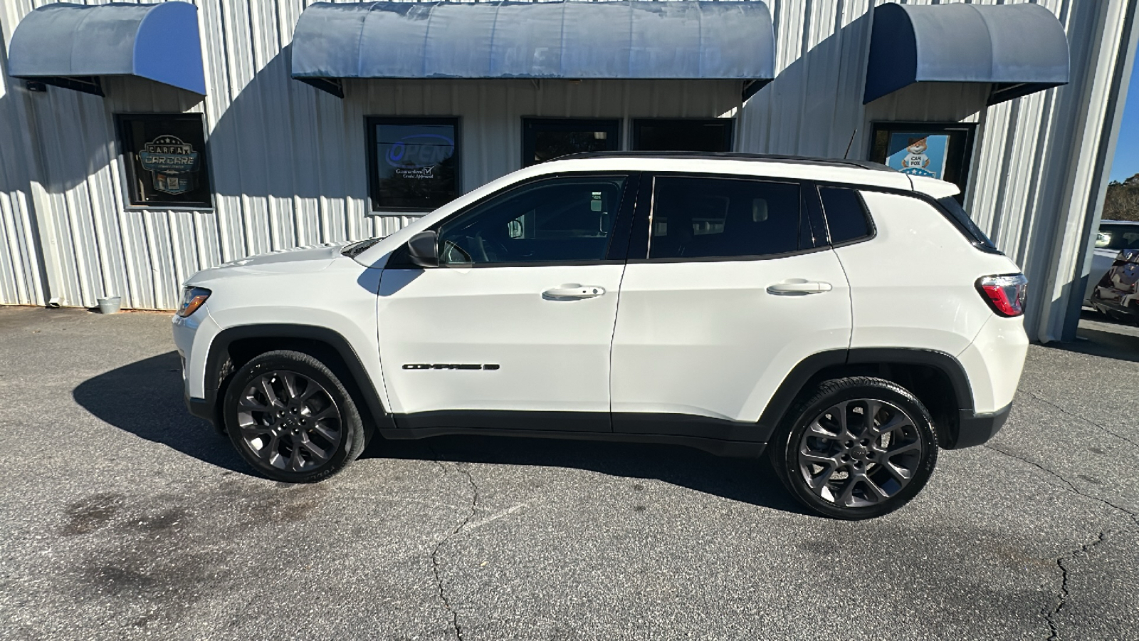 2021 Jeep Compass  1