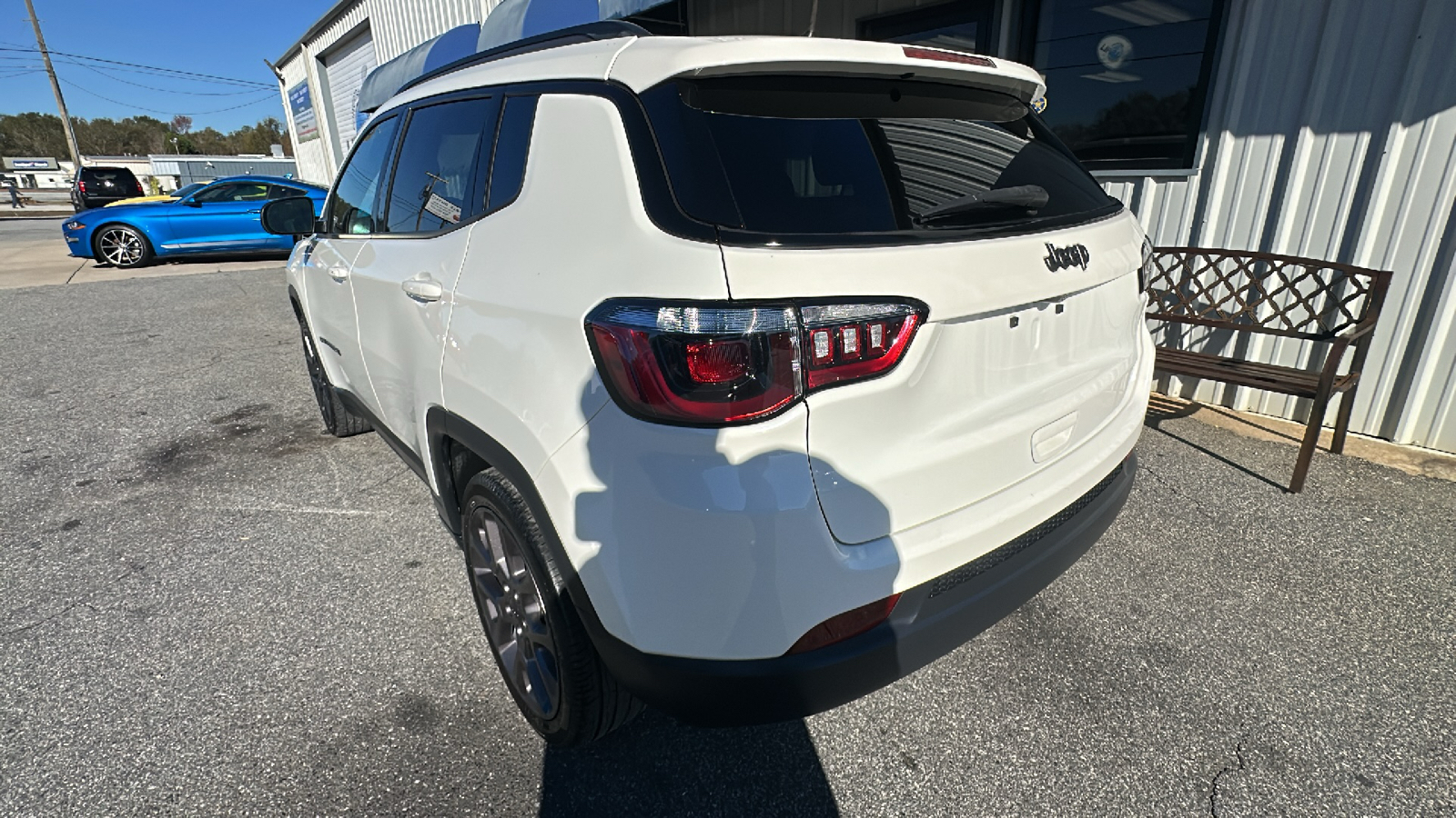 2021 Jeep Compass  7