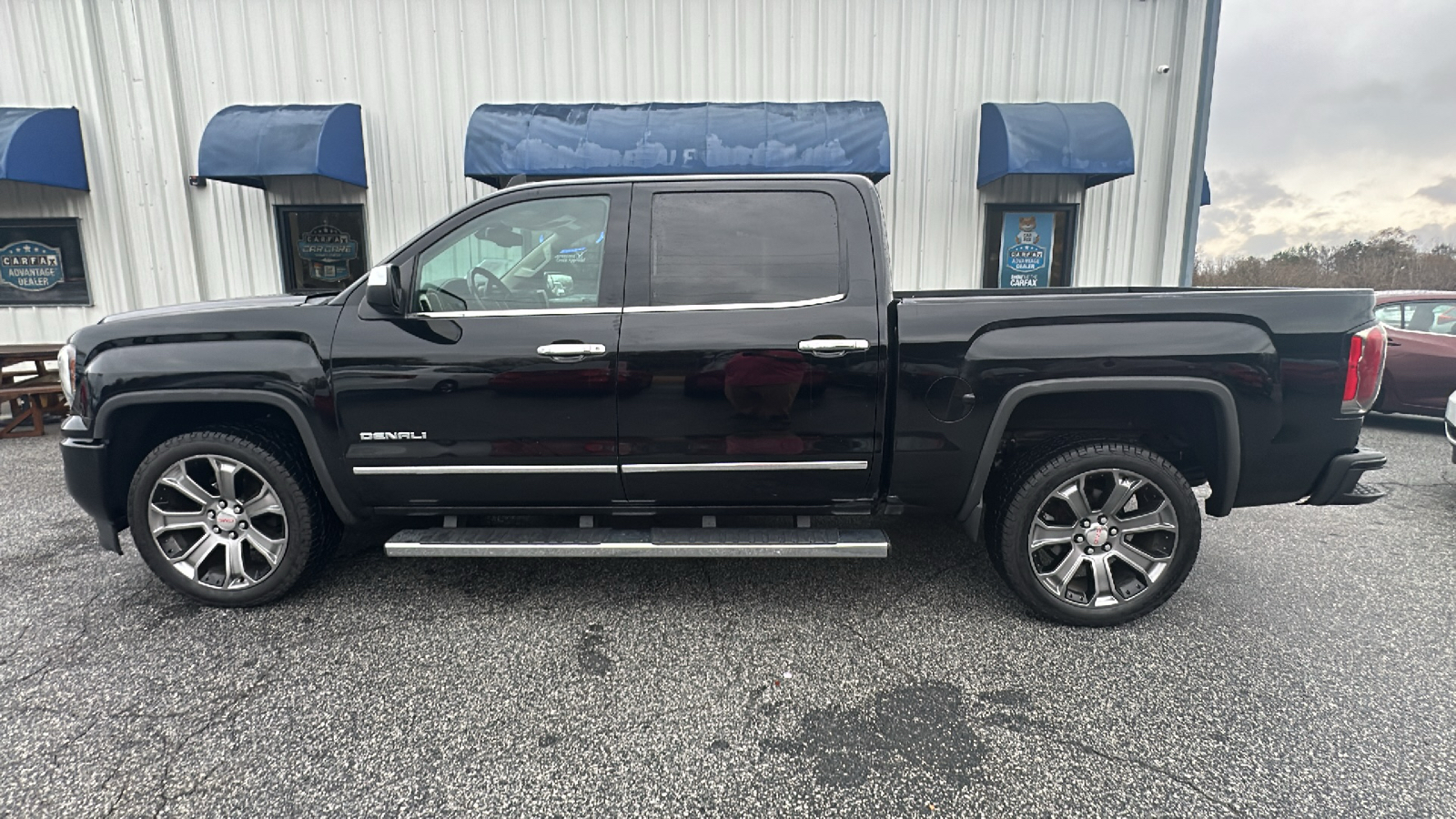 2017 GMC Sierra 1500 Denali 1