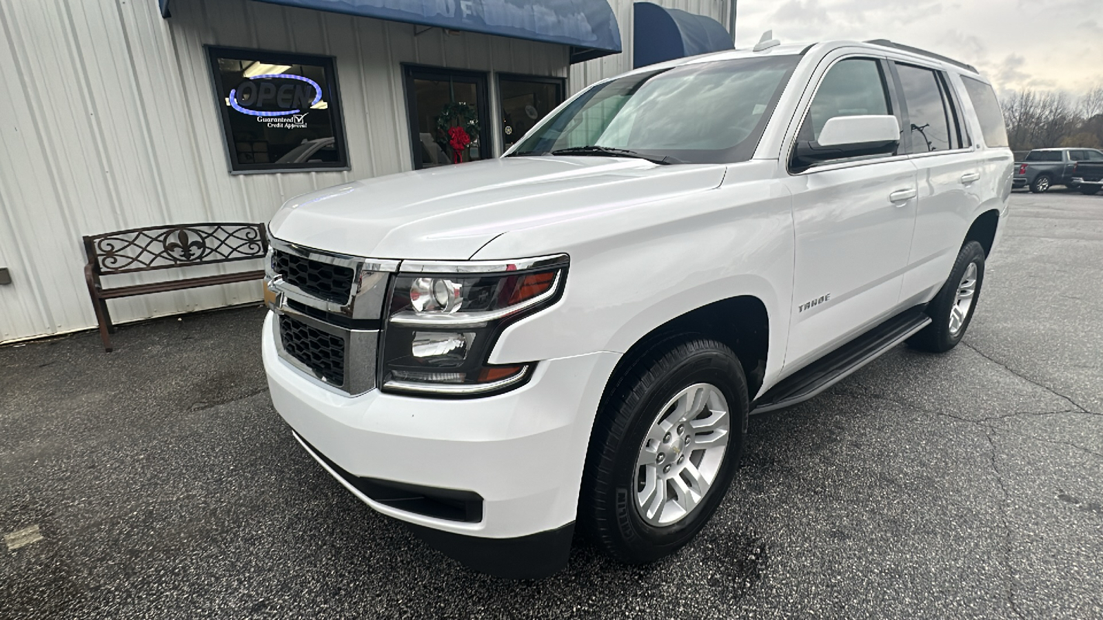 2019 Chevrolet Tahoe LT 2