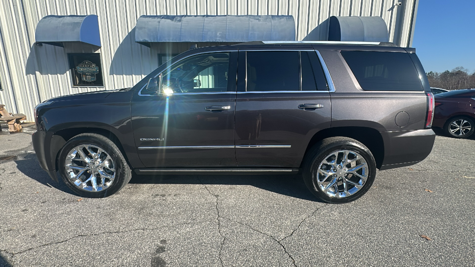 2018 GMC Yukon Denali 1