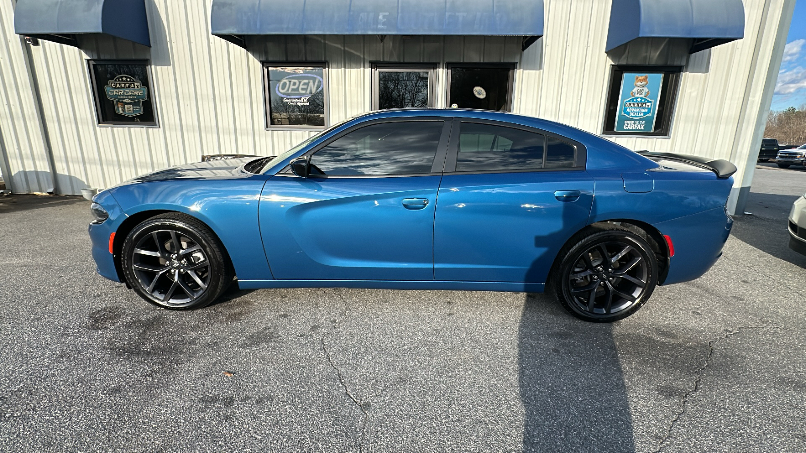 2021 Dodge Charger SXT 1