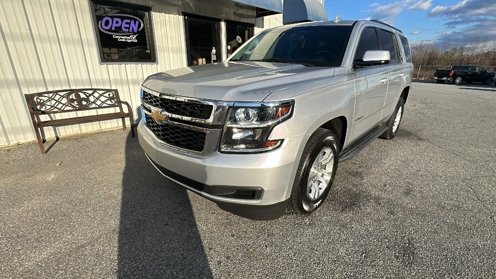 2017 Chevrolet Tahoe LT 2