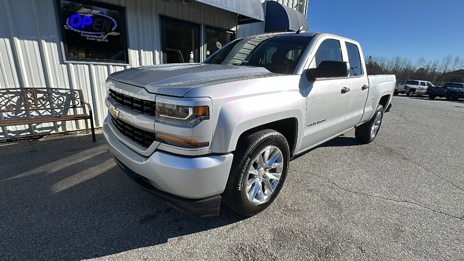 2019 Chevrolet Silverado 1500 LD Custom 2