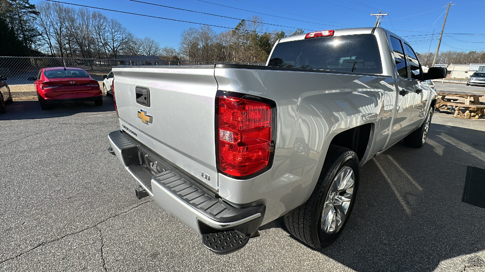 2019 Chevrolet Silverado 1500 LD Custom 5