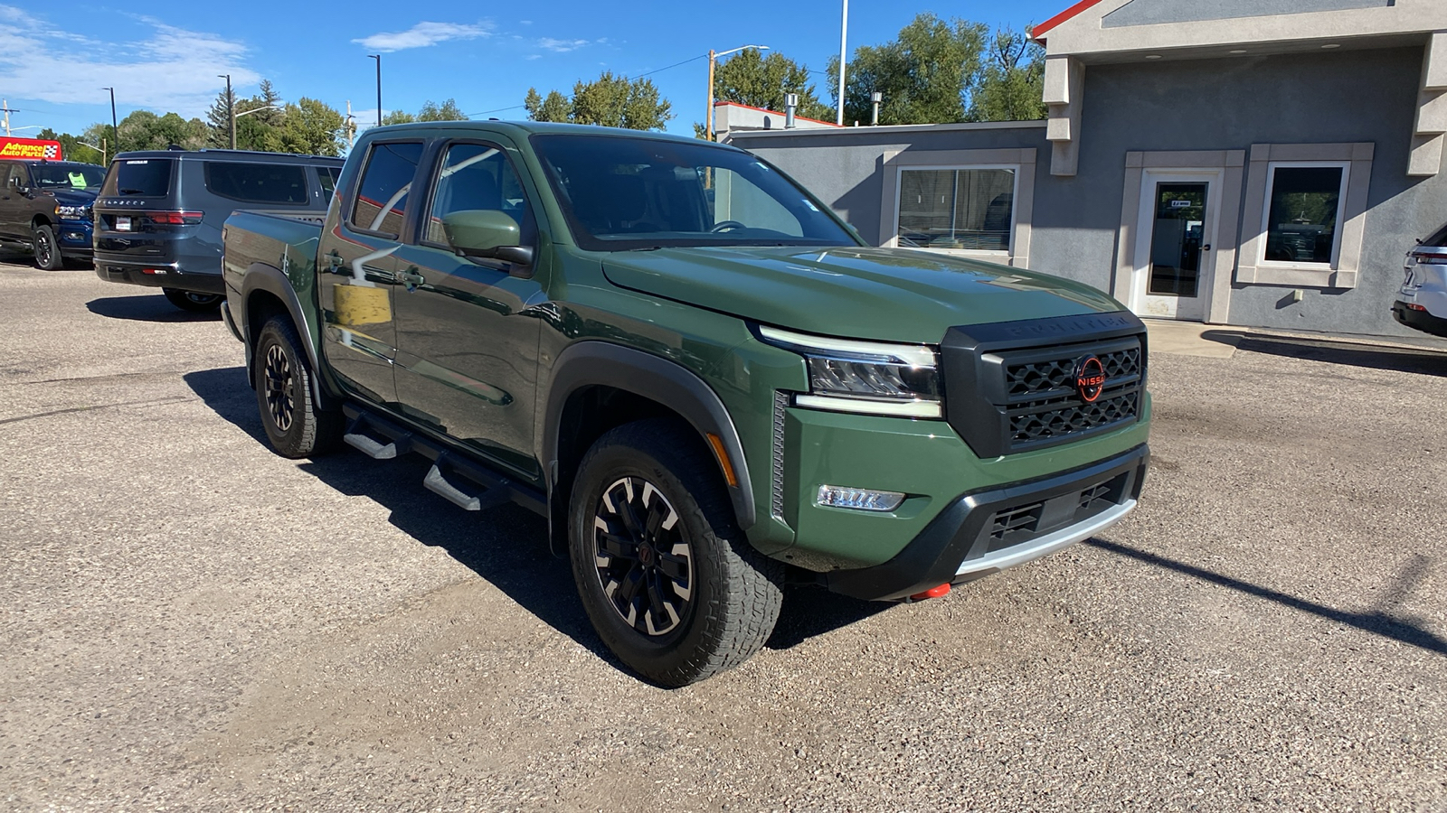 2023 Nissan Frontier Crew Cab 4x4 PRO-4X Auto *Ltd Avail* 8