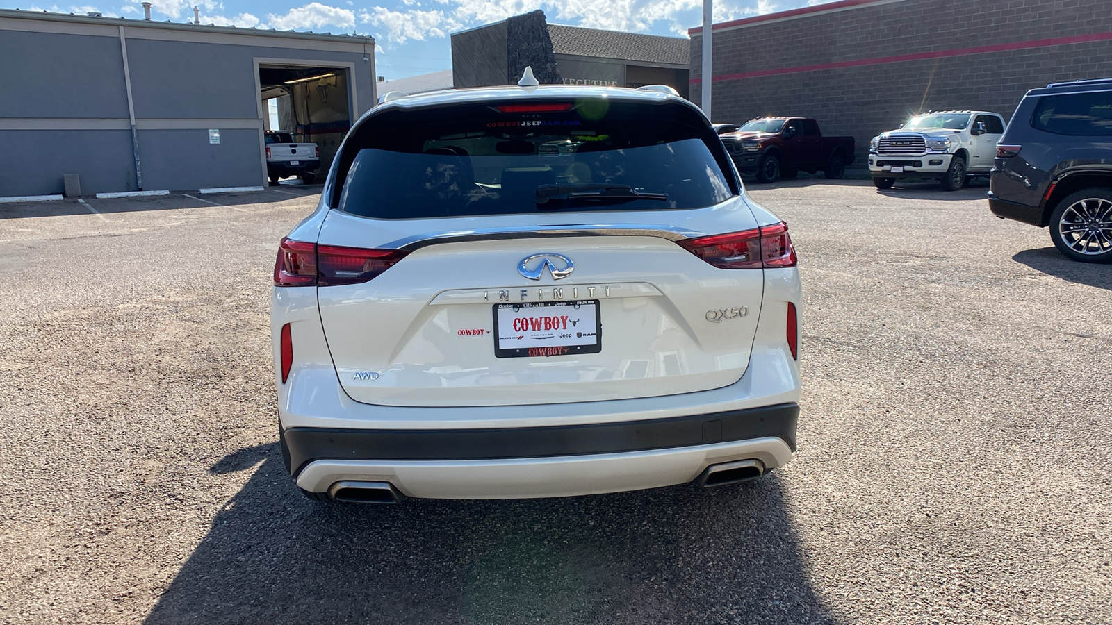 2021 INFINITI QX50 LUXE AWD 5