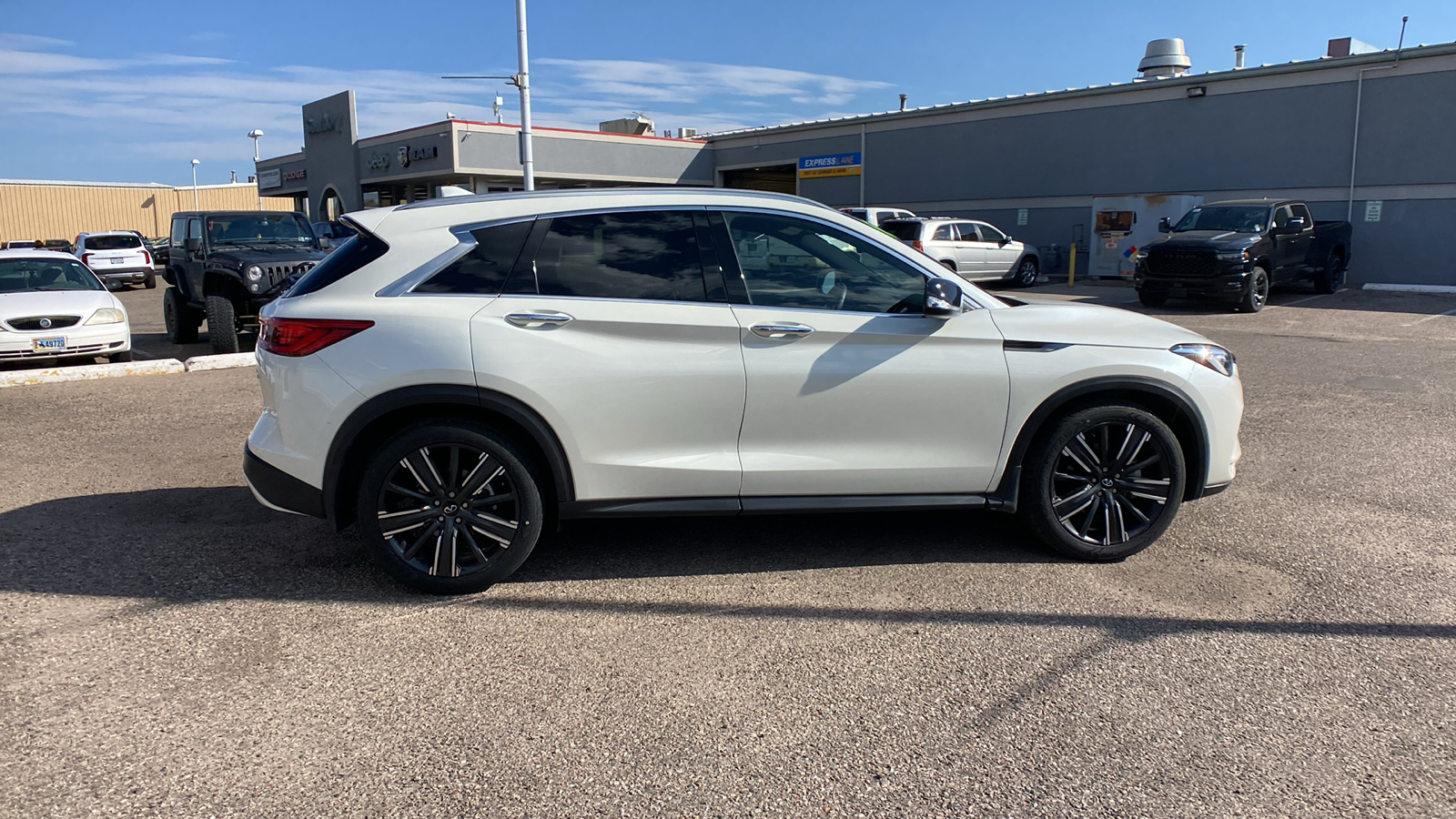 2021 INFINITI QX50 LUXE AWD 7