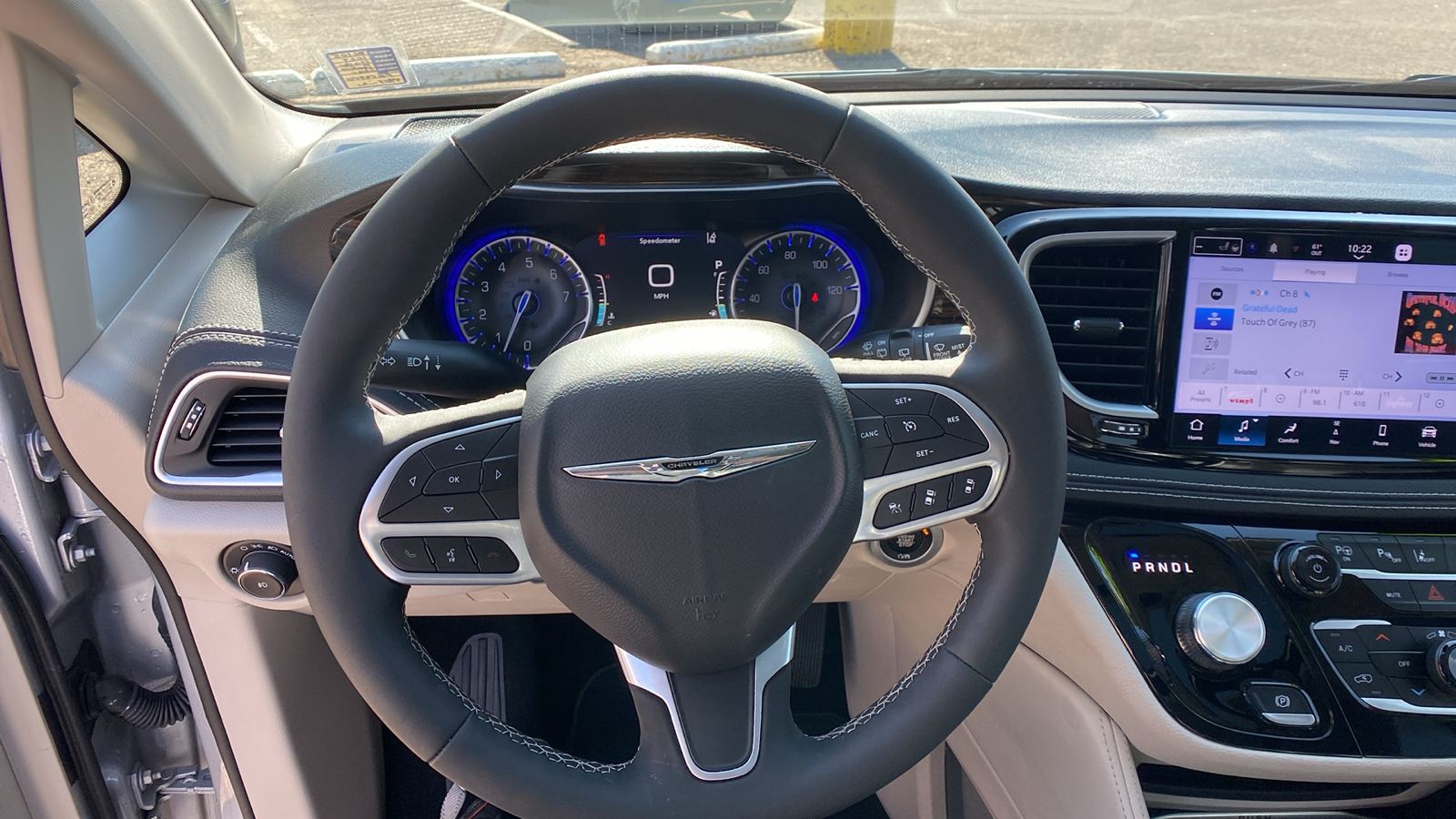 2023 Chrysler Pacifica Limited AWD 19