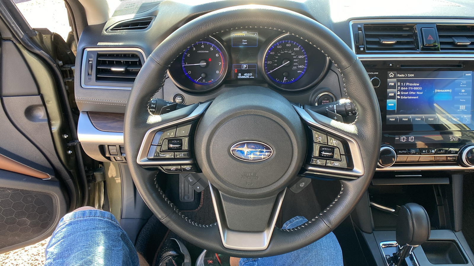 2018 Subaru Outback 2.5i Touring 19