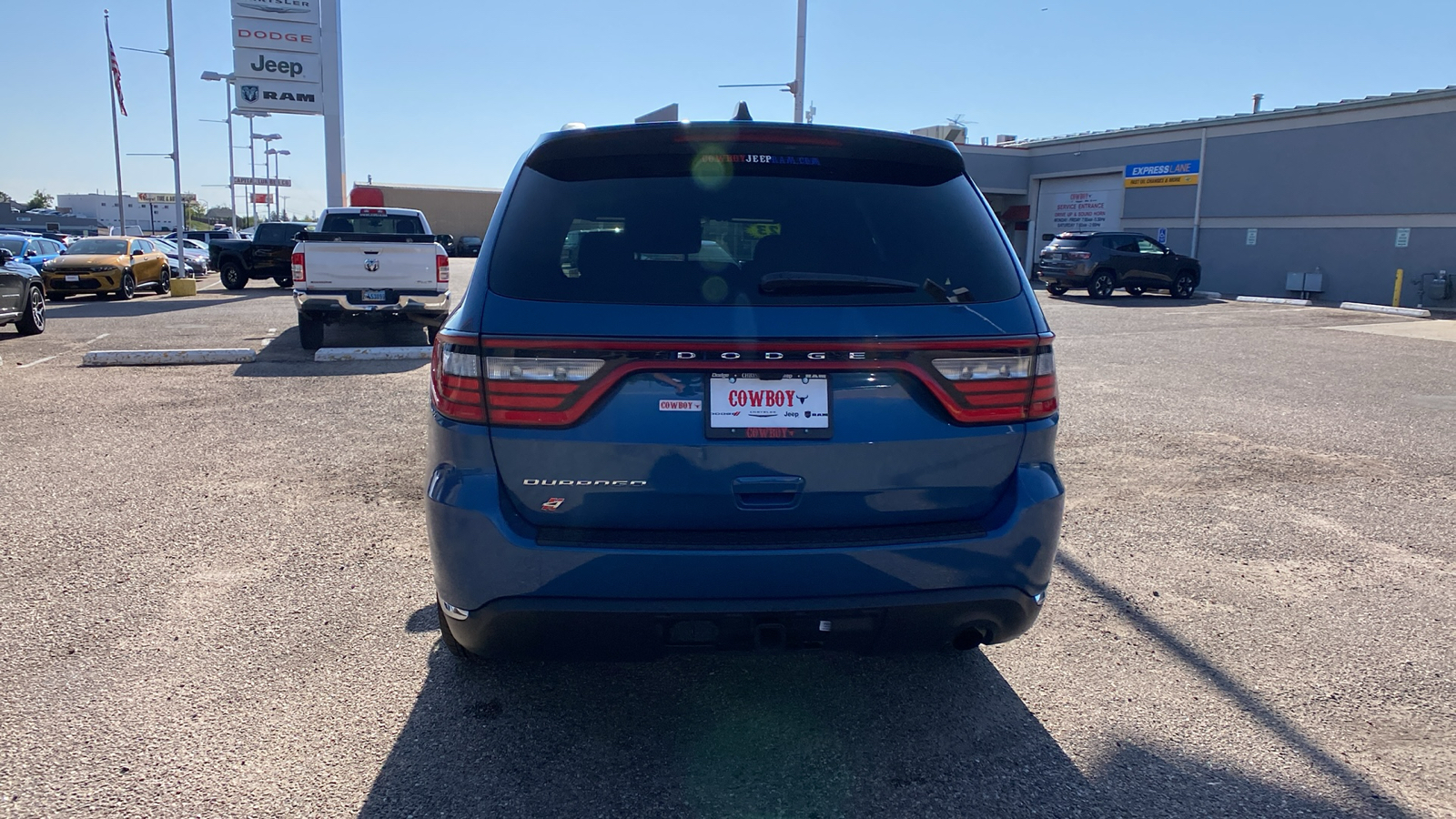 2023 Dodge Durango SXT Plus AWD 5