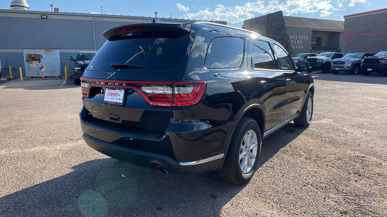 2023 Dodge Durango SXT AWD 6