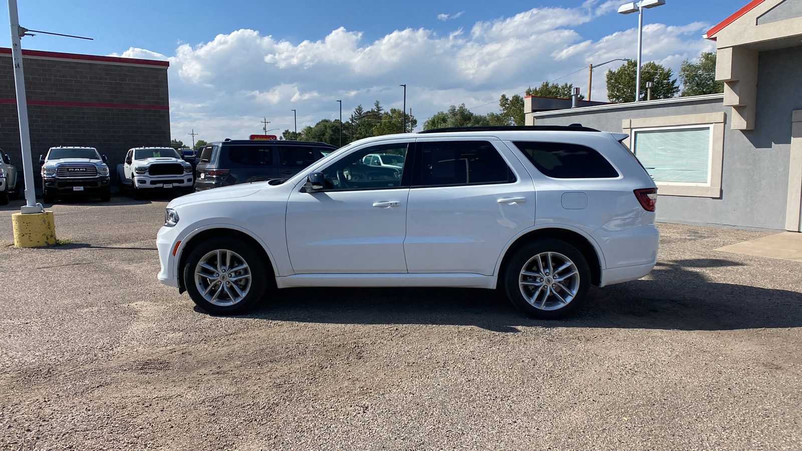 2023 Dodge Durango GT Plus AWD 2