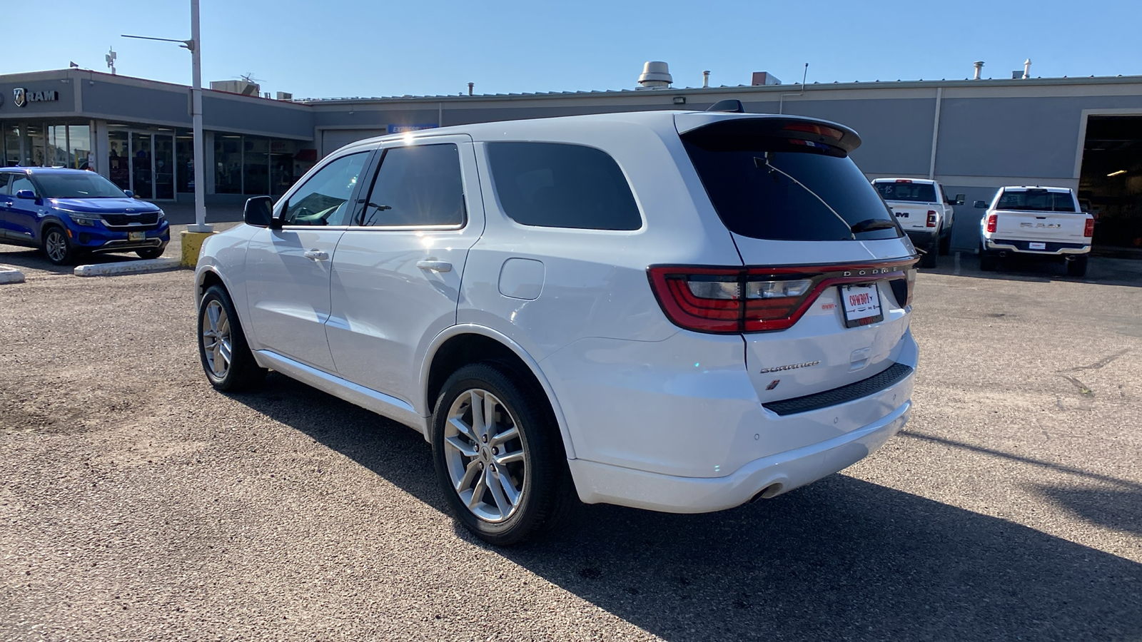 2023 Dodge Durango GT AWD 4