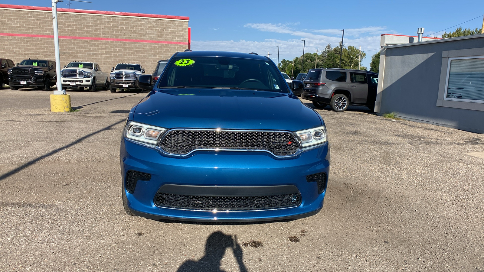 2023 Dodge Durango SXT AWD 9