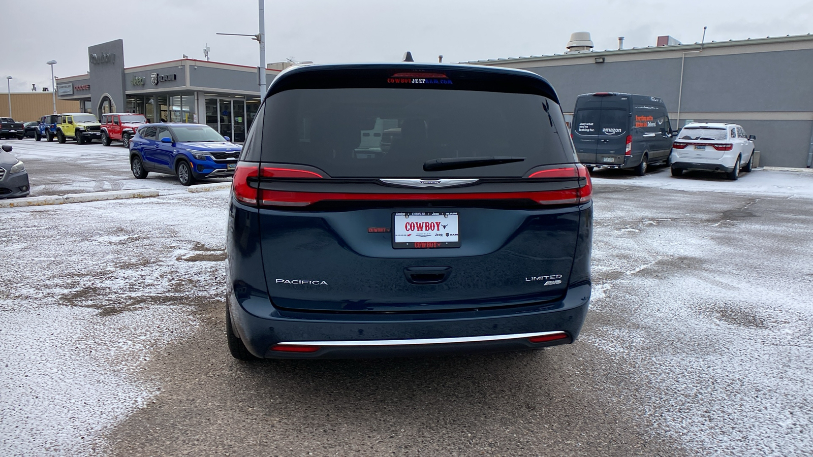 2023 Chrysler Pacifica Limited AWD 5