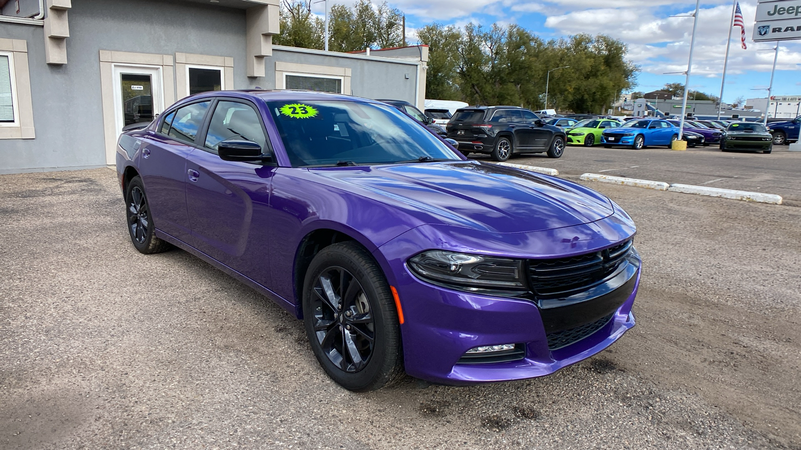 2023 Dodge Charger SXT AWD 8