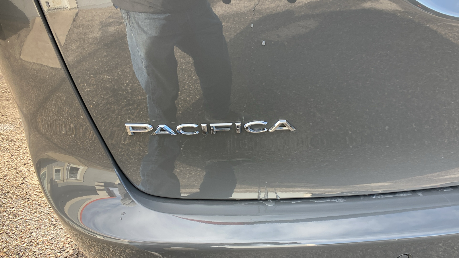 2023 Chrysler Pacifica Limited AWD 30