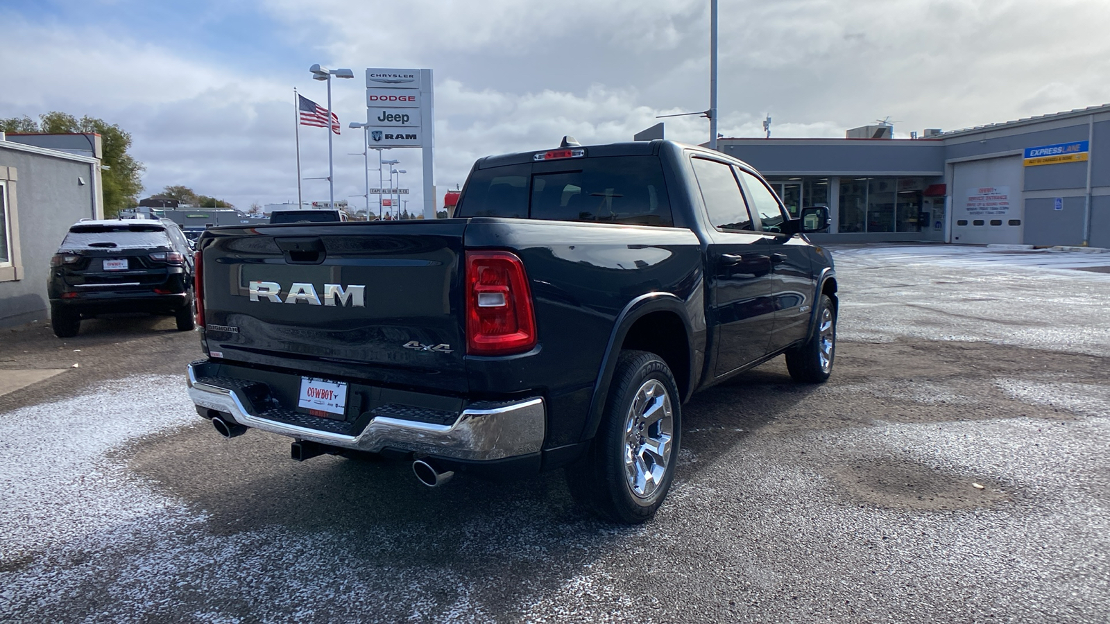 2025 Ram 1500 Big Horn 4x4 Crew Cab 57 Box 6