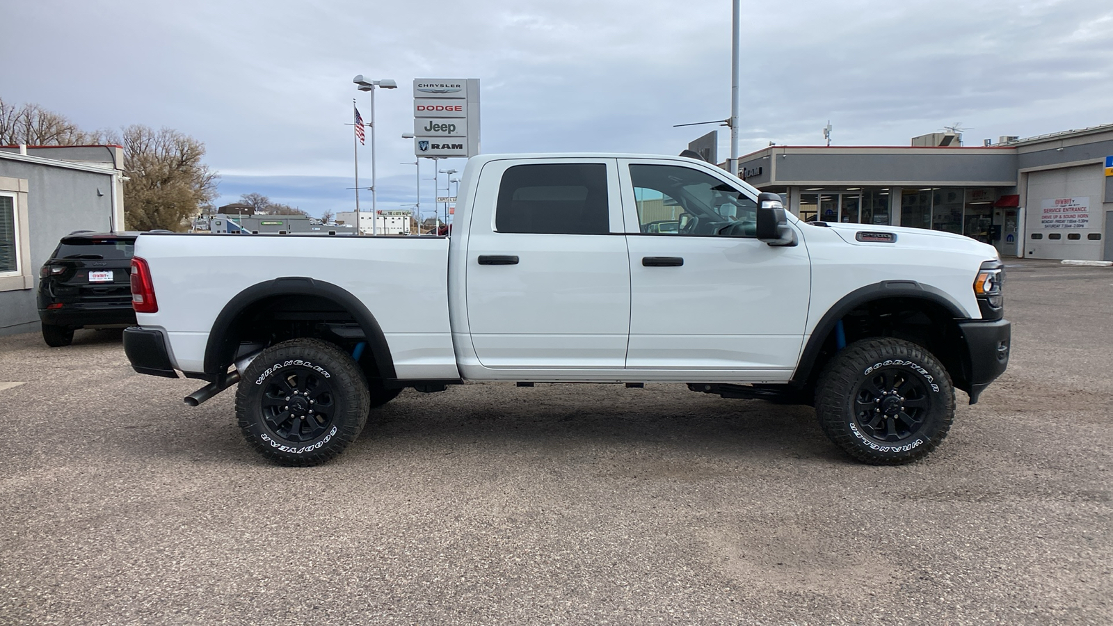 2024 Ram 2500 Tradesman 4x4 Crew Cab 64 Box 6