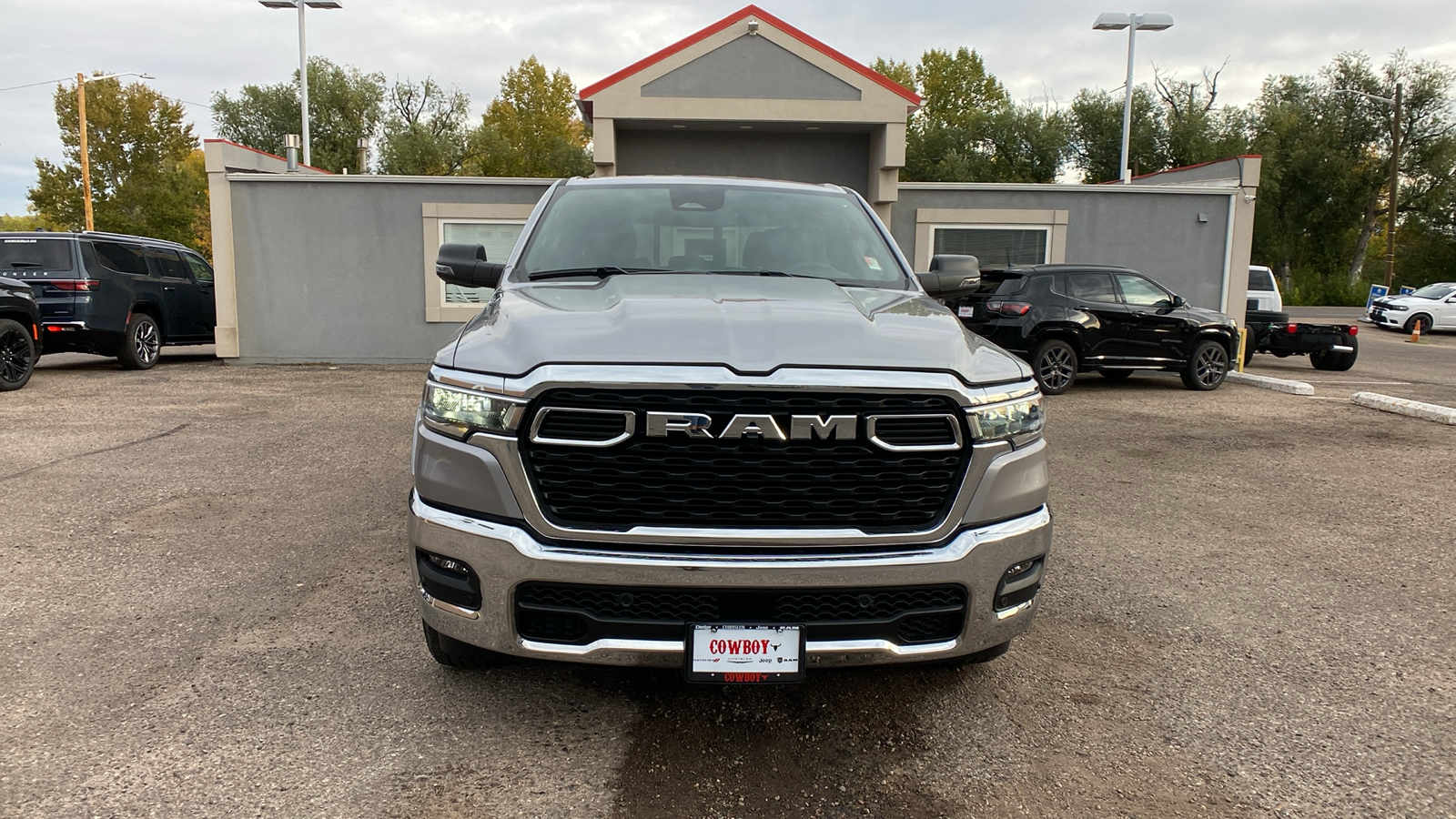 2025 Ram 1500 Big Horn 4x4 Crew Cab 64 Box 8