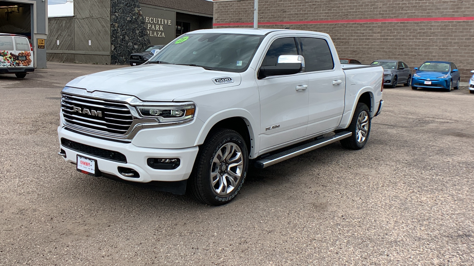 2023 Ram 1500 Longhorn 4x4 Crew Cab 57 Box 2