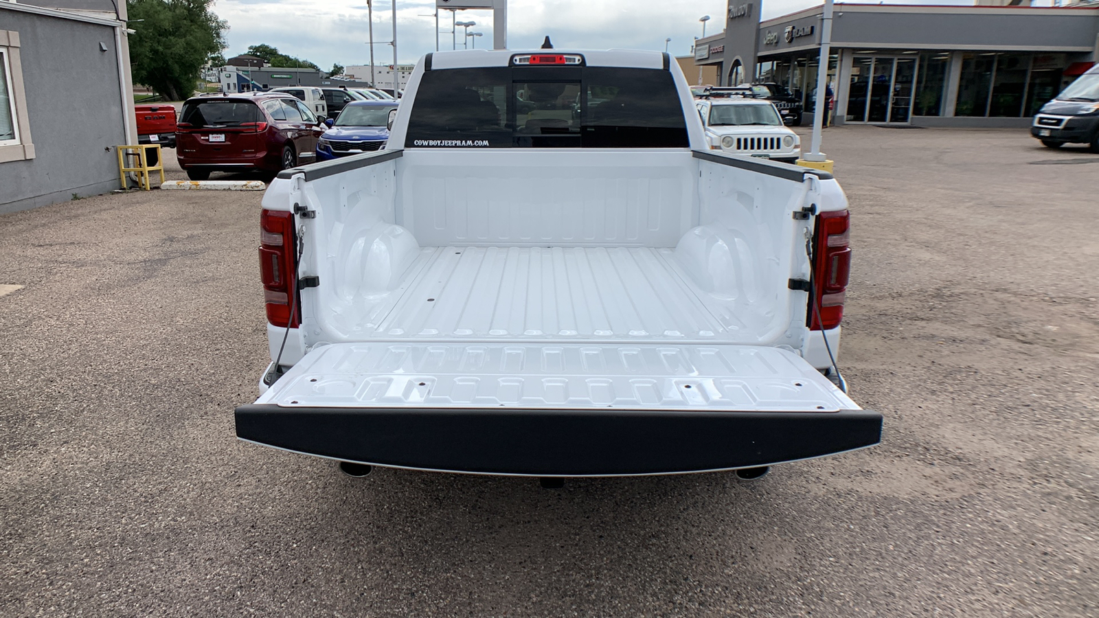 2023 Ram 1500 Longhorn 4x4 Crew Cab 57 Box 38