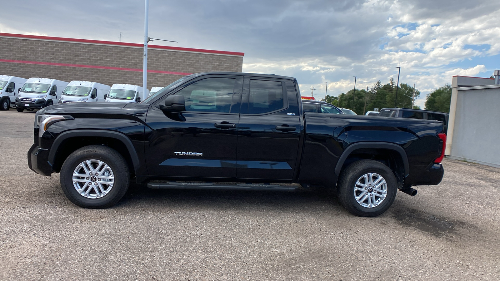 2022 Toyota Tundra 4WD SR5 Double Cab 6.5 Bed 2