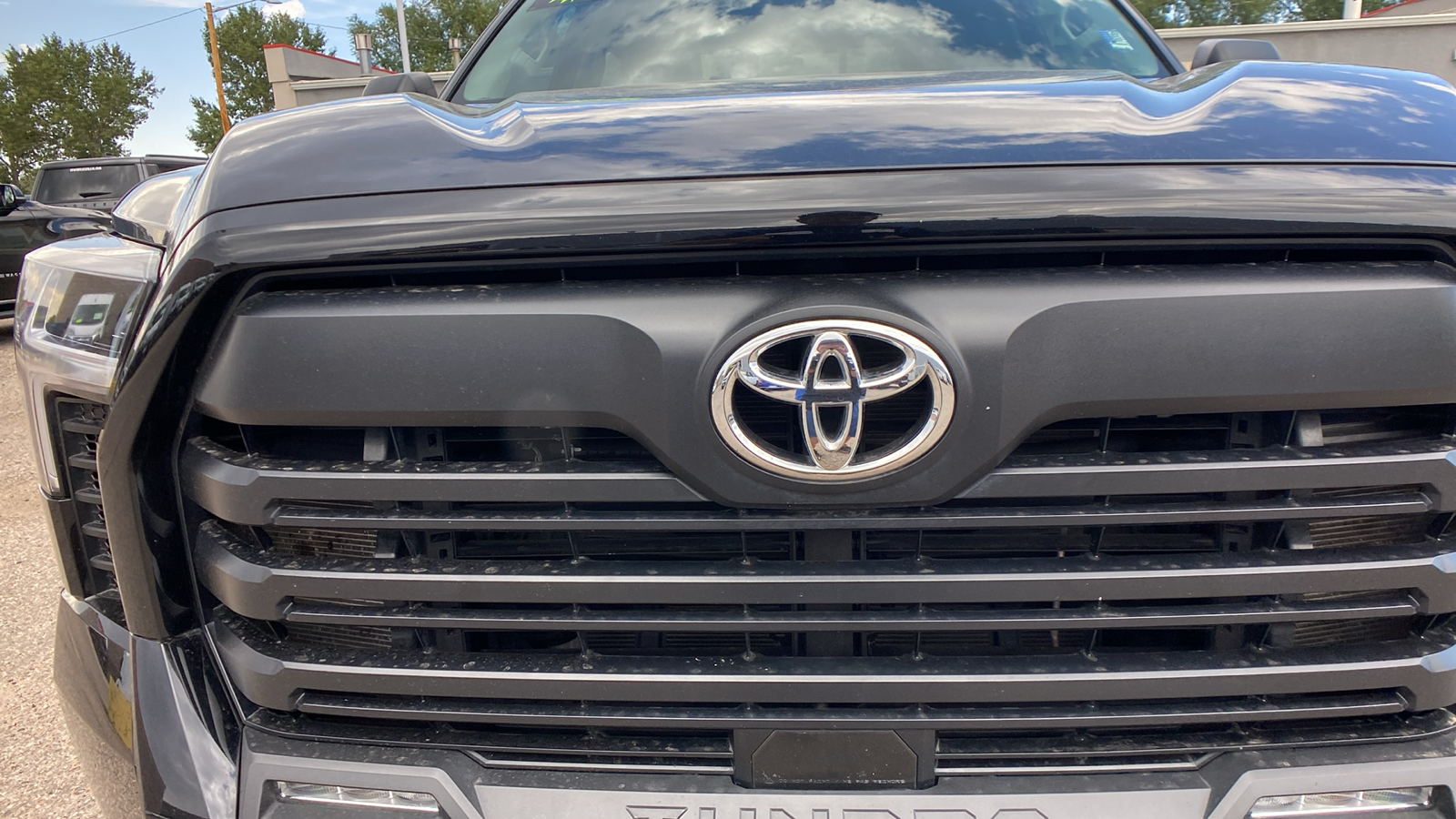 2022 Toyota Tundra 4WD SR5 Double Cab 6.5 Bed 10