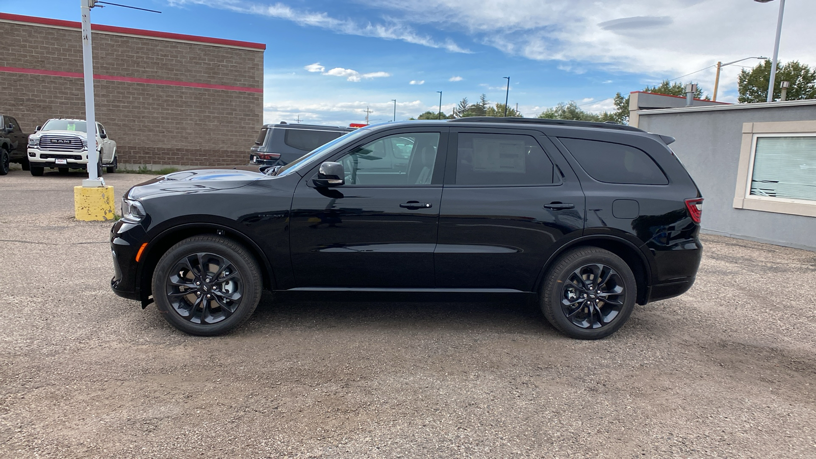 2025 Dodge Durango R/T Plus AWD 2